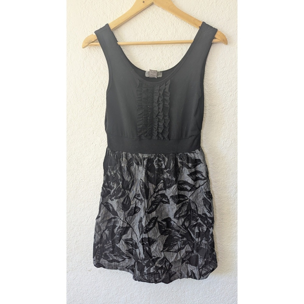 Fishbowl Black Gray Floral Ruffle Empire‎ Waist Mini Dress Medium Sleeveless